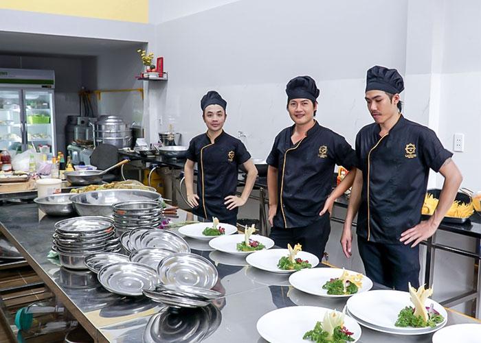 Chỉ với 5 phút để sở hữu một hôn lễ ấn tượng với dịch vụ đặt tiệc cưới tại nhà