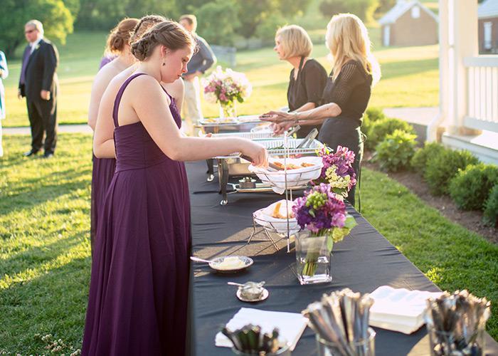 Tiệc tất niên công ty vui nổ trời nhờ những ý tưởng độc đáo có một không hai